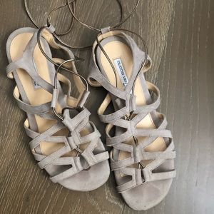 Duccio Venturi gladiator laceup sandal. Size 38